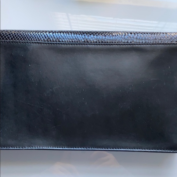 Banana republic black leather clutch - Picture 3 of 5